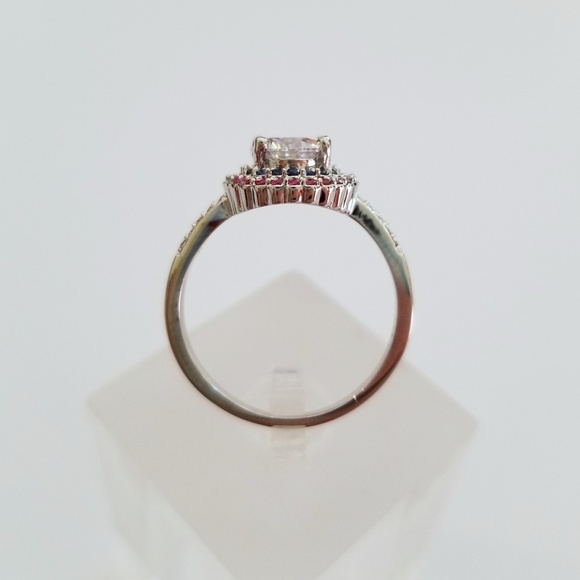 18k Red, White & Blue Halo Ring - Picture 4 of 8